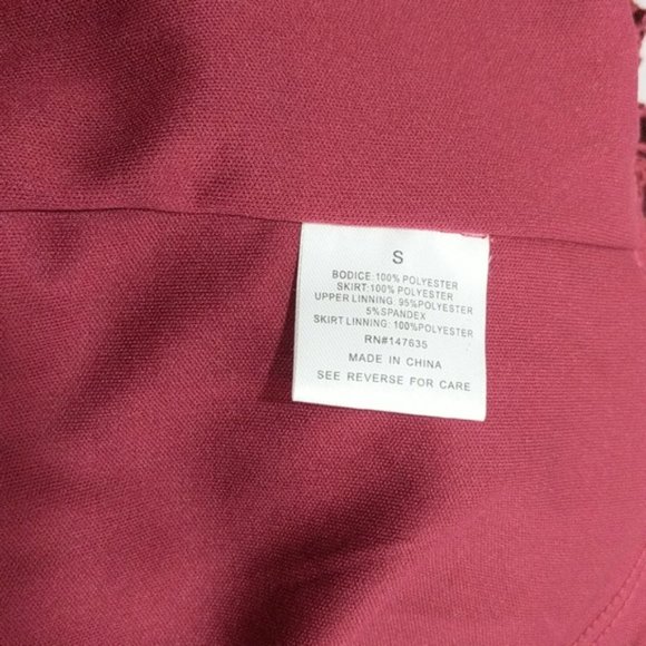 Romeo and Juliet Couture berry pleated lace dress - Picture 13 of 16